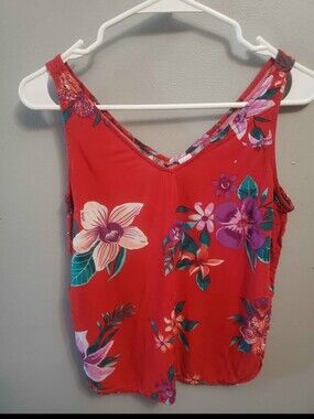 Old Navy Red Floral V-Neck Camisole
